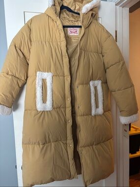 NWT Levi's Women’s Long Quilted Parka with Sherpa Trim